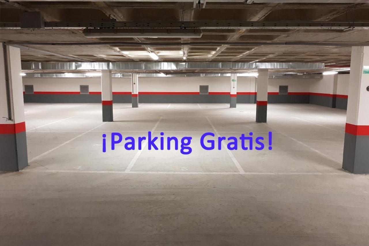 Imperial - Parking Gratis Daire Sevilla Dış mekan fotoğraf